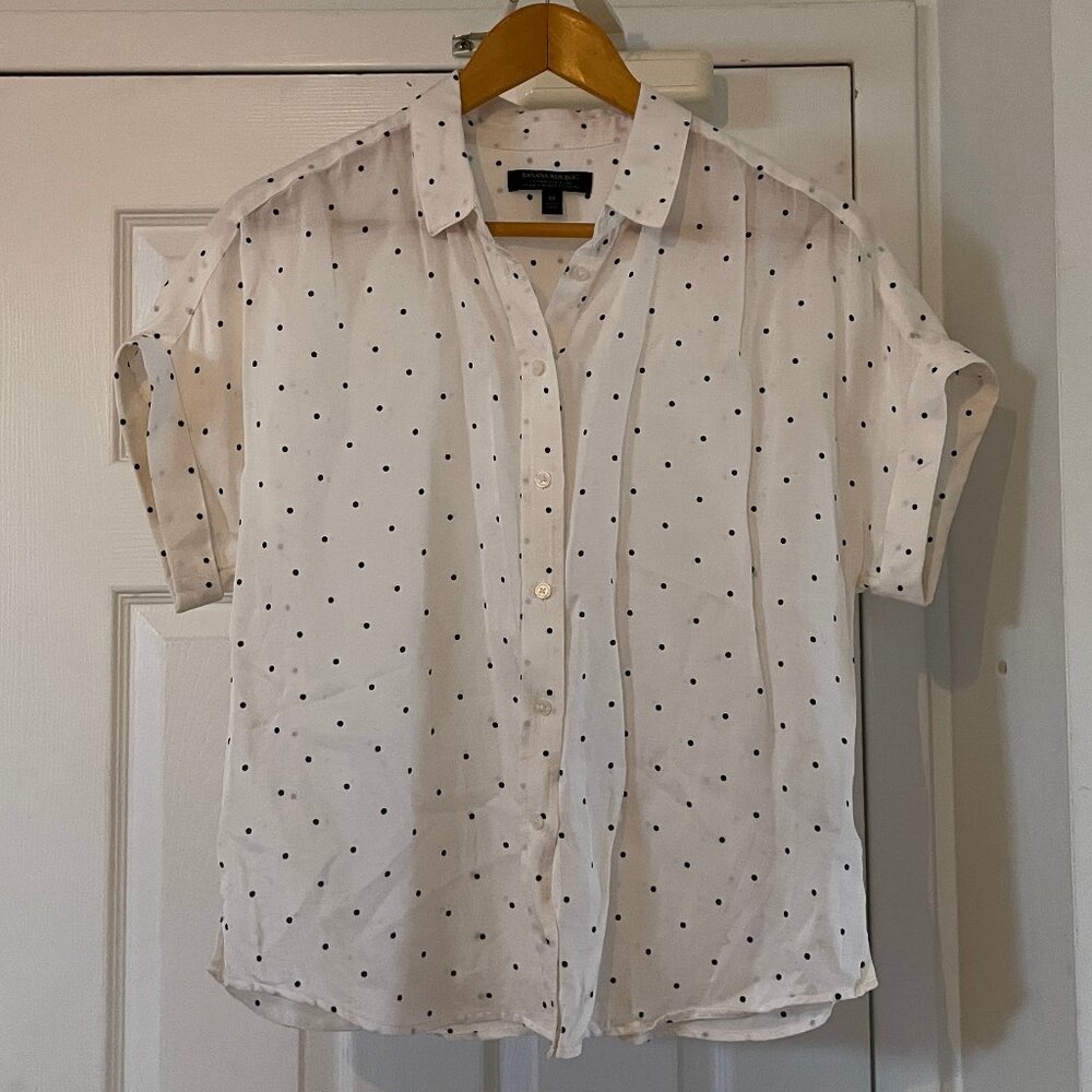 Banana Republic Polka Dot Cotton Silk Button Up Short Sleeve Blouse Size Medium